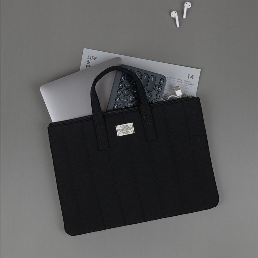 LIVEWORK Korea 13” Black Laptop Bag